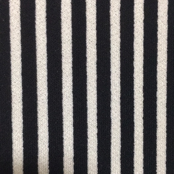 ADRIANNA PAPELL Oversized Relaxed Fit Easy Wear Top with Flowy Sheer Length - Picture 11 of 12